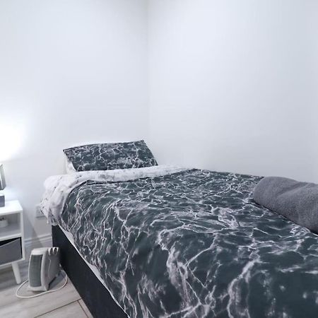 Den Accommodation & Short Lets Greenwich London - 3 Bed House 外观 照片