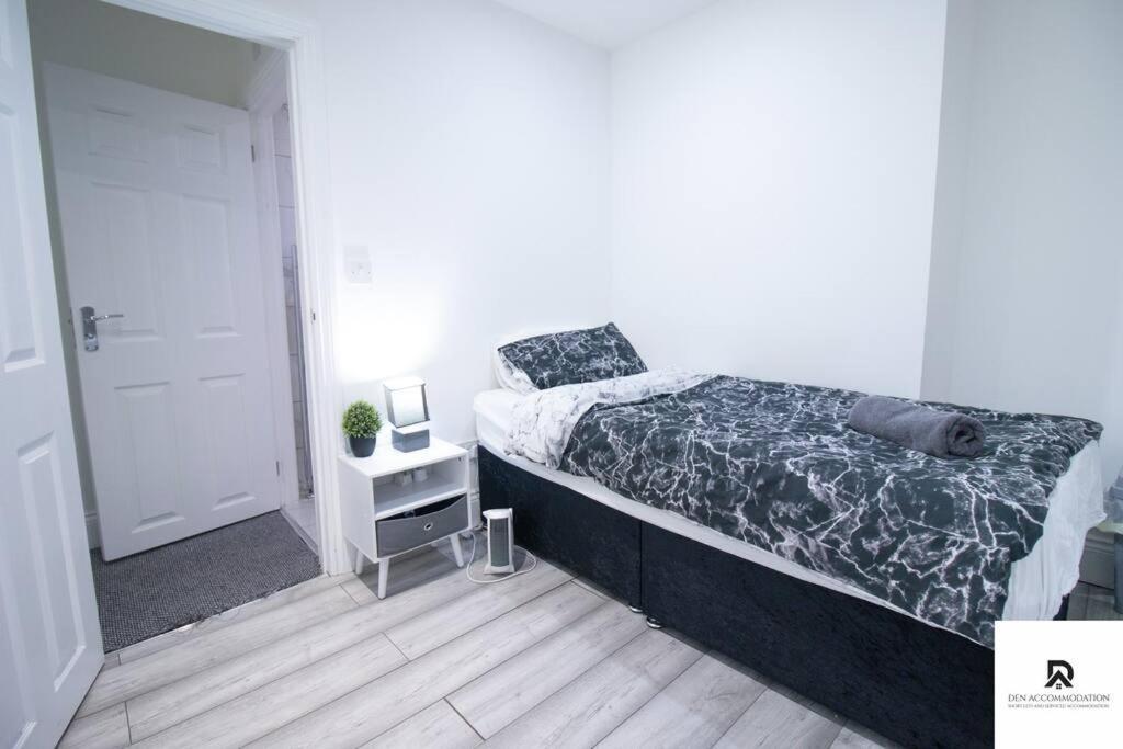 Den Accommodation & Short Lets Greenwich London - 3 Bed House 外观 照片