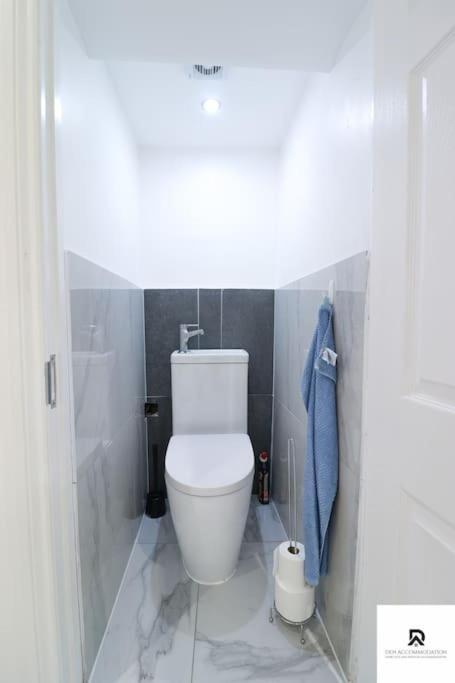 Den Accommodation & Short Lets Greenwich London - 3 Bed House 外观 照片