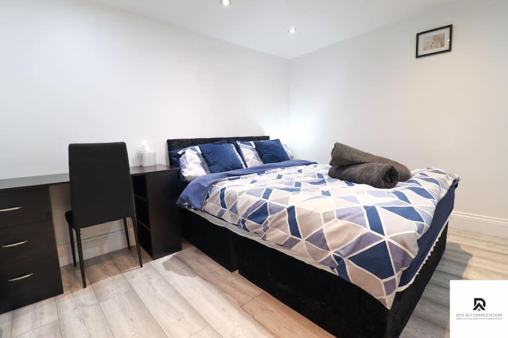 Den Accommodation & Short Lets Greenwich London - 3 Bed House 外观 照片