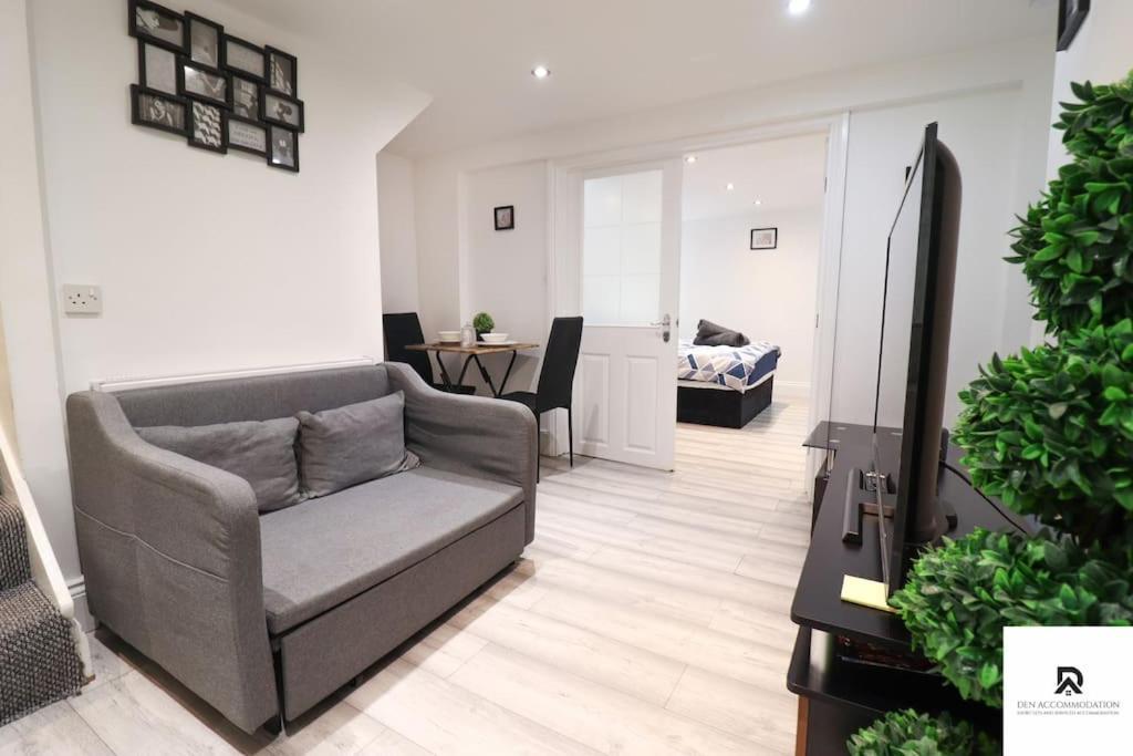 Den Accommodation & Short Lets Greenwich London - 3 Bed House 外观 照片