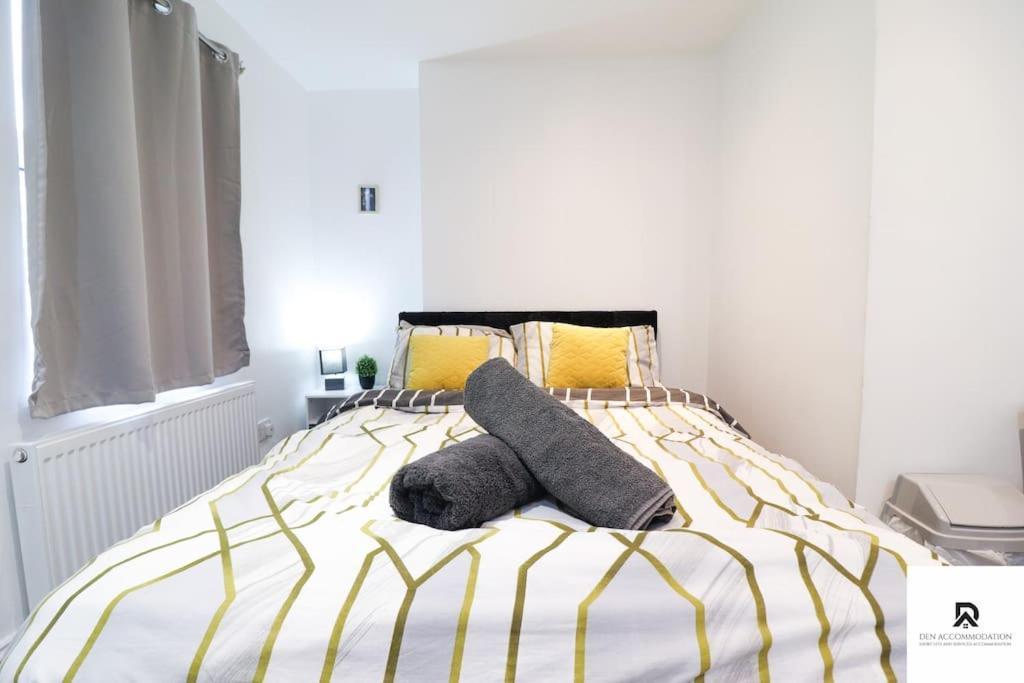 Den Accommodation & Short Lets Greenwich London - 3 Bed House 外观 照片