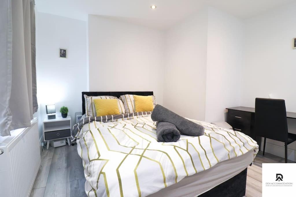 Den Accommodation & Short Lets Greenwich London - 3 Bed House 外观 照片